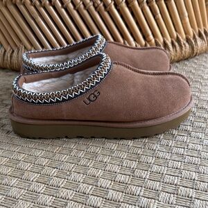 UGG Tasman Slipper 9